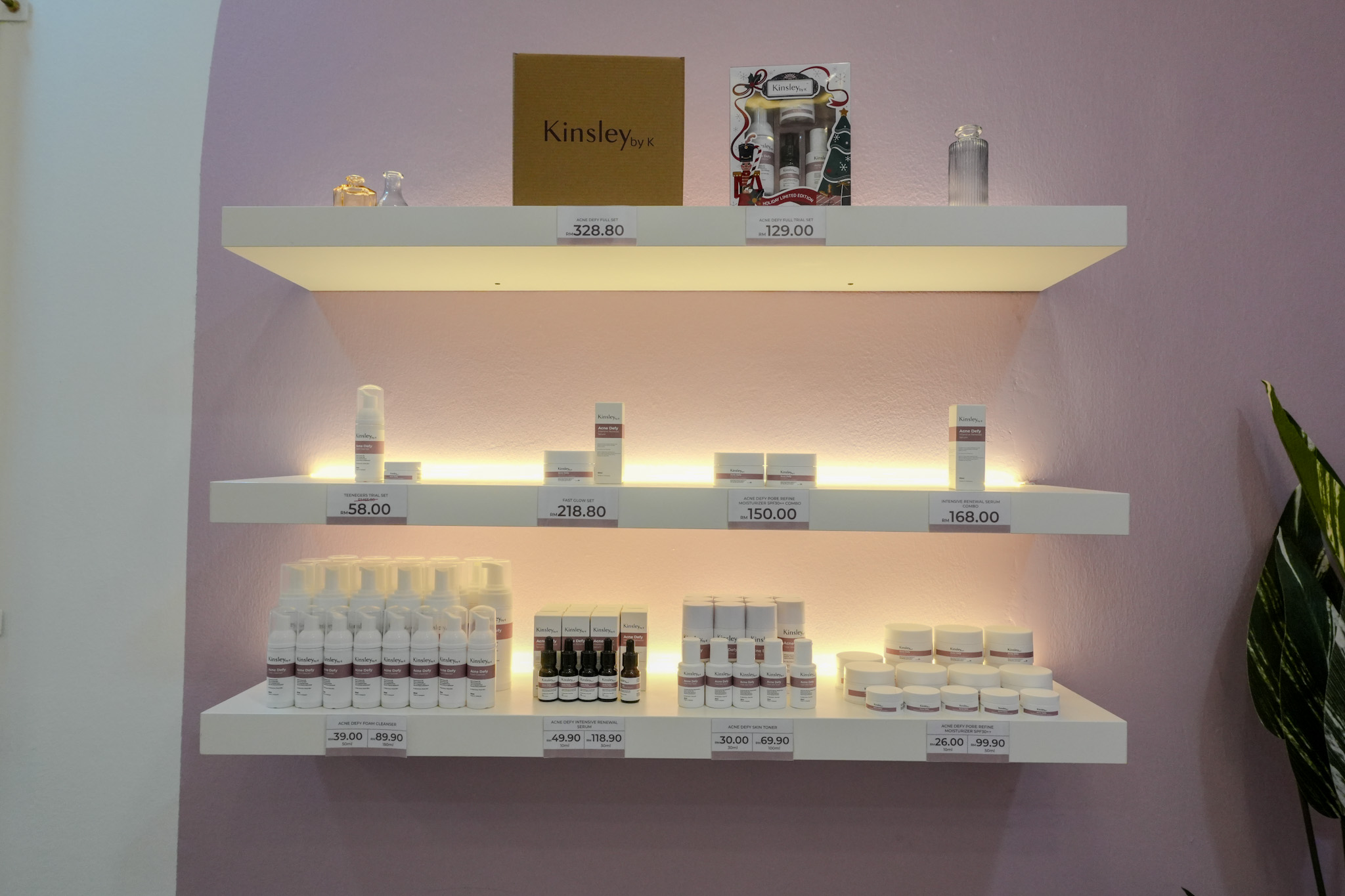 PRODUCT DISPLAY